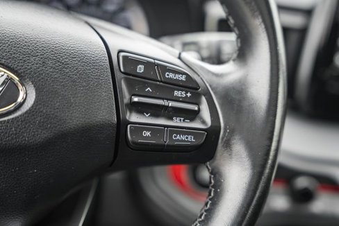 Used 2020 Hyundai Veloster 2.0 Premium image 29