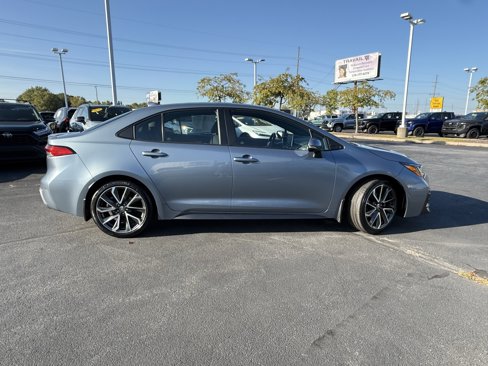 Used 2021 Toyota Corolla SE image 10