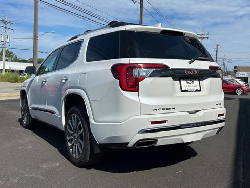 Used 2022 GMC Acadia Denali w/ Trailering Package image 5