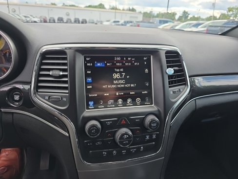 Used 2017 Jeep Grand Cherokee Trailhawk w/ Trailhawk Luxury Group image 18