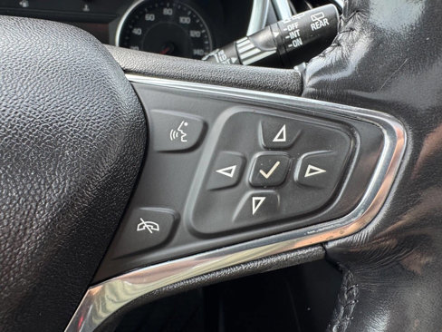 Used 2019 Chevrolet Equinox Premier image 18