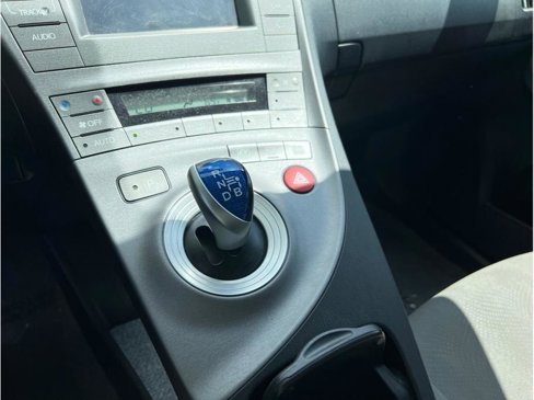 Used 2014 Toyota Prius Two image 11