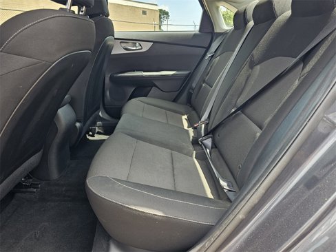 Used 2023 Kia Forte LXS image 15