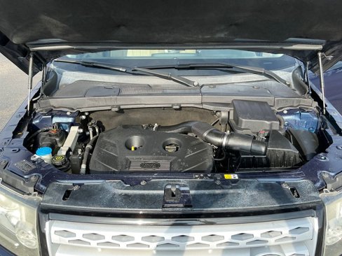 Used 2013 Land Rover LR2 image 22