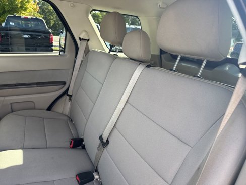 Used 2011 Ford Escape XLT w/ 201A Rapid Spec Order Code image 13