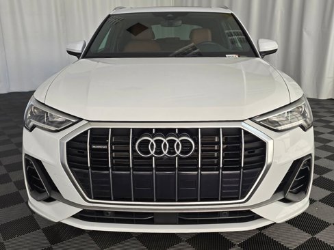 Used 2022 Audi Q3 2.0T Premium Plus image 9