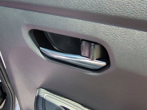 New 2025 Nissan Versa SV w/ Trunk Package image 30