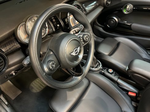 Used 2016 MINI Cooper S image 10