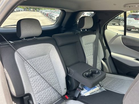 Used 2024 Chevrolet Equinox LT image 43