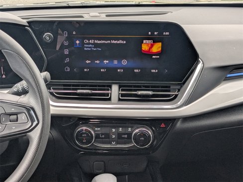 Used 2024 Chevrolet Trax LT image 16