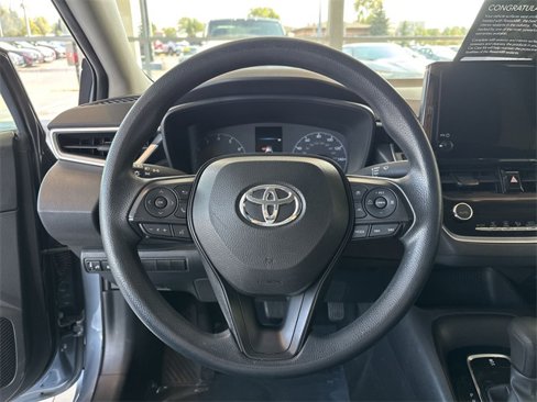 Used 2023 Toyota Corolla LE image 27