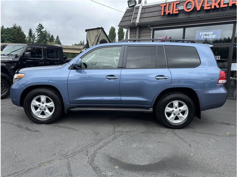 Used 2011 Toyota Land Cruiser w/ Upgrade Pkg image 5