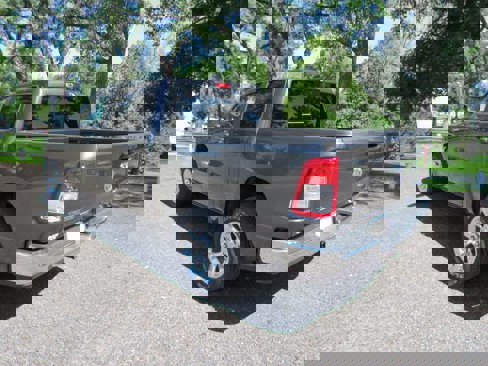 Used 2024 RAM 1500 Big Horn image 8