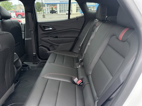 New 2025 Chevrolet Trax RS w/ Sunroof Package image 13