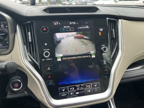 Used 2020 Subaru Outback Limited image 21