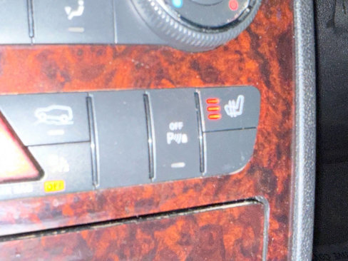 Used 2010 Mercedes-Benz ML 550 4MATIC image 65