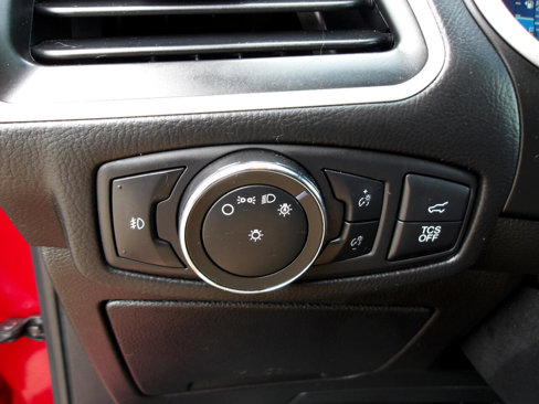 Used 2020 Ford Edge SEL w/ Convenience Package image 10