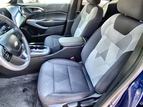 Used 2024 Chevrolet Trax LS w/ Driver Confidence Package image 18