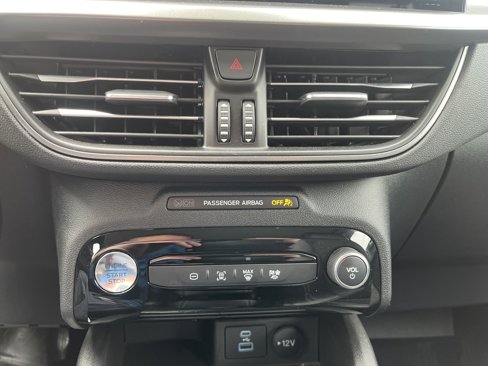 Used 2023 Ford Escape SE image 28