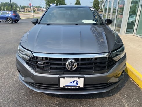Used 2019 Volkswagen Jetta R-Line image 2