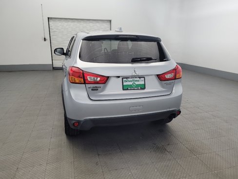 Used 2017 Mitsubishi Outlander Sport ES image 6