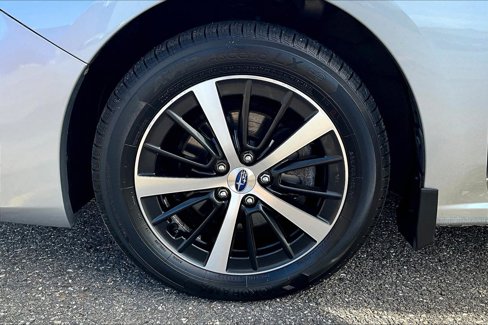 Used 2019 Subaru Impreza 2.0i Premium image 8