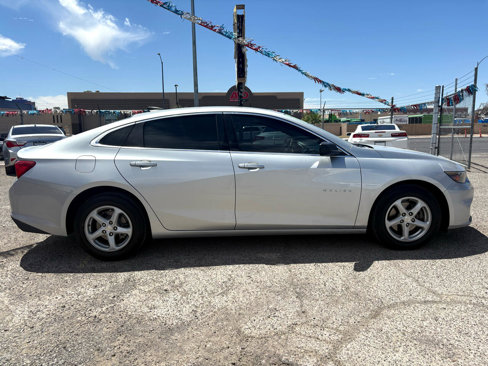 Used 2017 Chevrolet Malibu LS image 7
