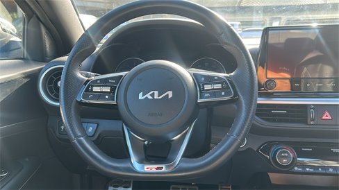 Used 2024 Kia Forte GT-Line image 16