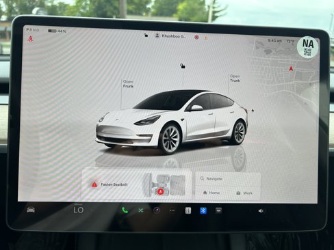 Used 2023 Tesla Model 3 Standard Range image 17