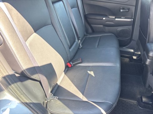 Used 2018 Mitsubishi Outlander Sport SEL image 21