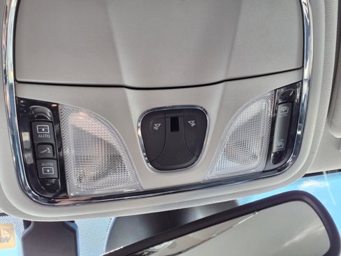 Used 2022 Jeep Cherokee Limited w/ Elite Package image 31