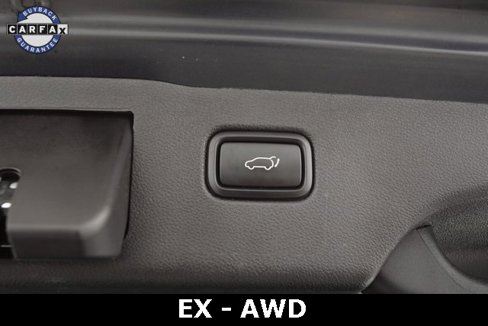 Used 2020 Kia Sorento EX image 16