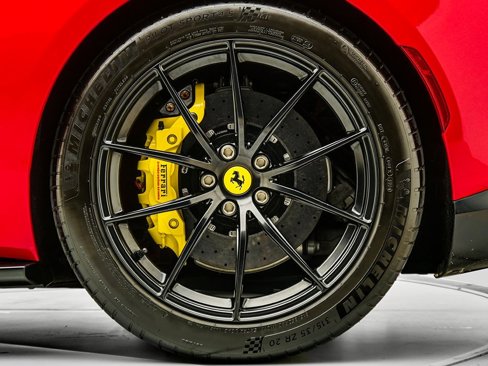 Certified 2018 Ferrari 812 Superfast image 27