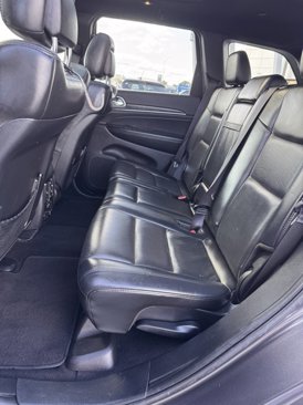 Used 2020 Jeep Grand Cherokee Limited w/ Luxury Group II image 11