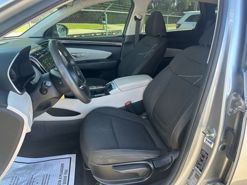 Used 2022 Hyundai Tucson SE image 14