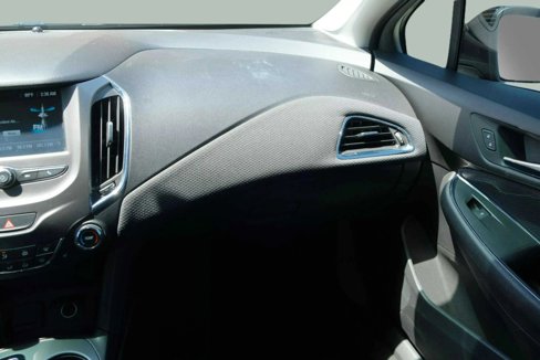 Used 2017 Chevrolet Cruze LT w/ Convenience Package image 26