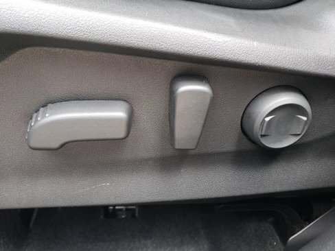 Used 2022 Subaru Forester Limited w/ Popular Package #3 image 19