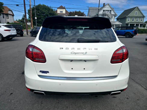 Used 2012 Porsche Cayenne S image 15