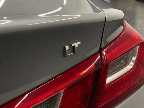 Used 2023 Chevrolet Malibu LT image 21