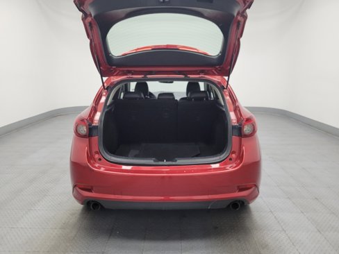 Used 2017 MAZDA MAZDA3 Grand Touring image 29