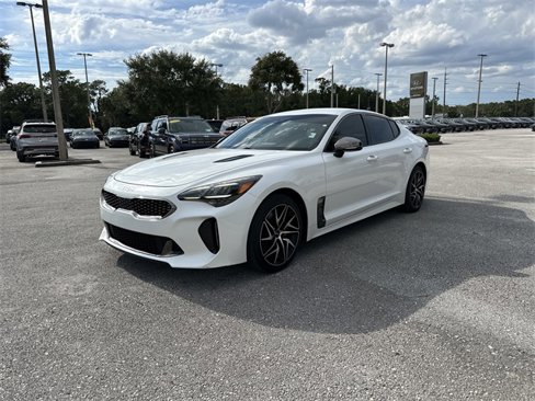 Used 2022 Kia Stinger GT-Line image 2