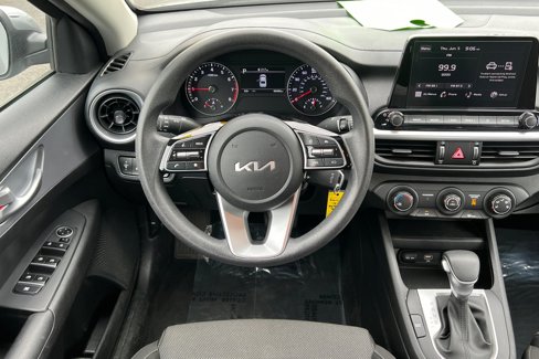 Used 2023 Kia Forte LXS w/ LXS Technology Package image 11