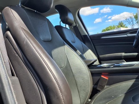 Used 2013 Ford Fusion Titanium image 15