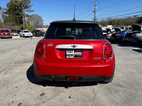 Used 2015 MINI Cooper 2-Door Hardtop image 6