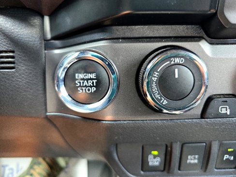 Used 2023 Toyota Tacoma TRD Off-Road image 37