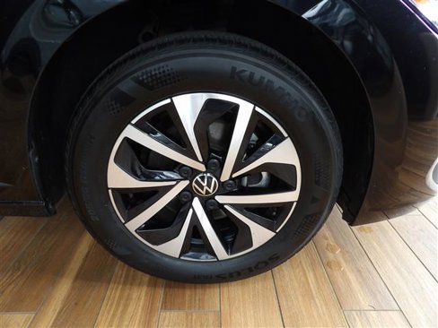 Used 2023 Volkswagen Jetta S image 4