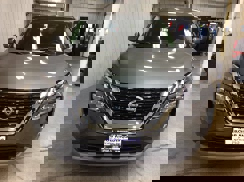 Used 2022 Nissan Rogue SV image 8