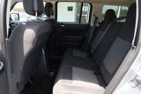 Used 2016 Jeep Patriot Sport w/ Power Value Group image 7