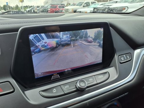 Used 2019 Chevrolet Blazer LT image 15