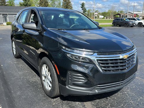 Used 2023 Chevrolet Equinox LS image 4
